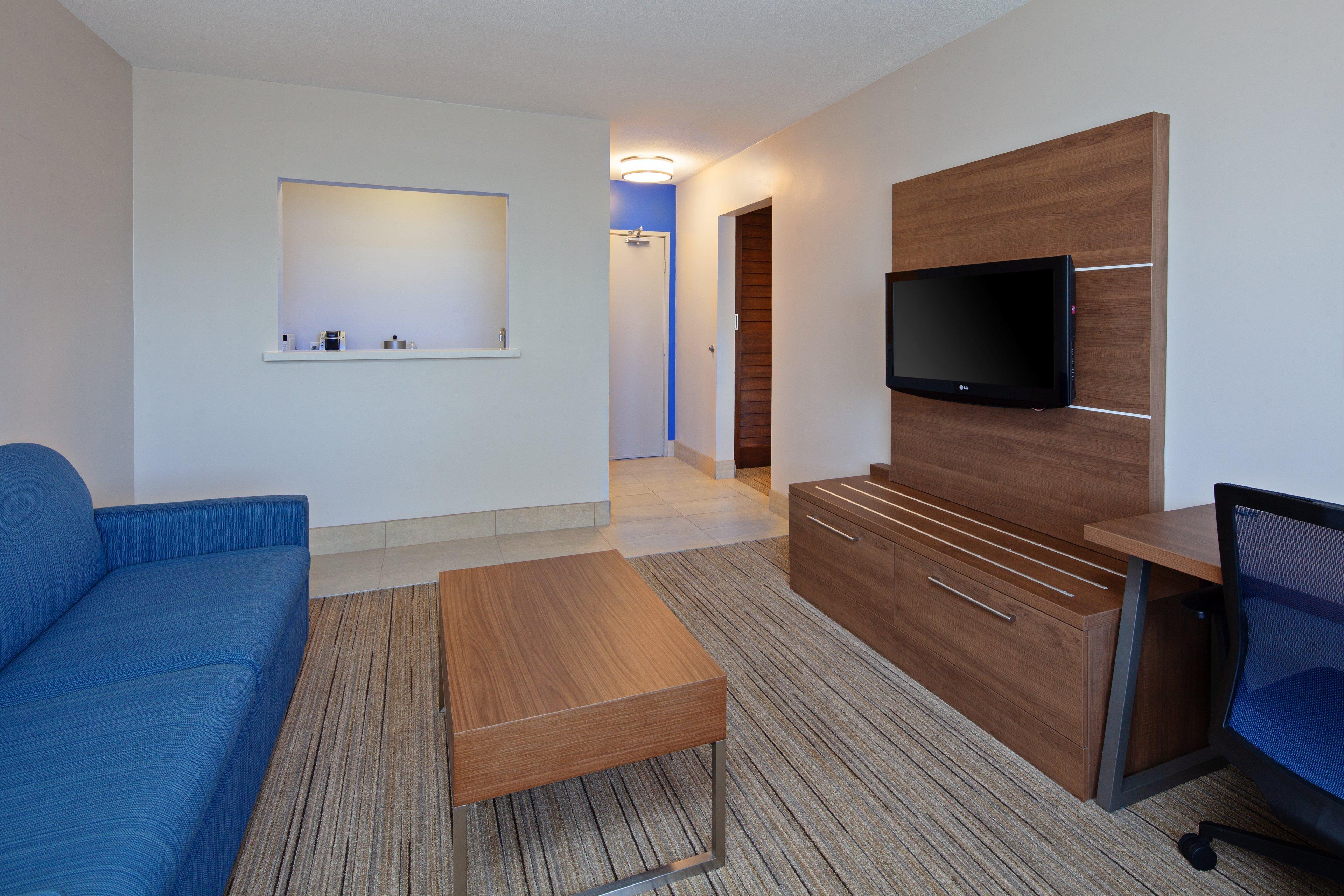 Holiday Inn Express Hotel & Suites San Diego-Escondido By Ihg Exterior foto