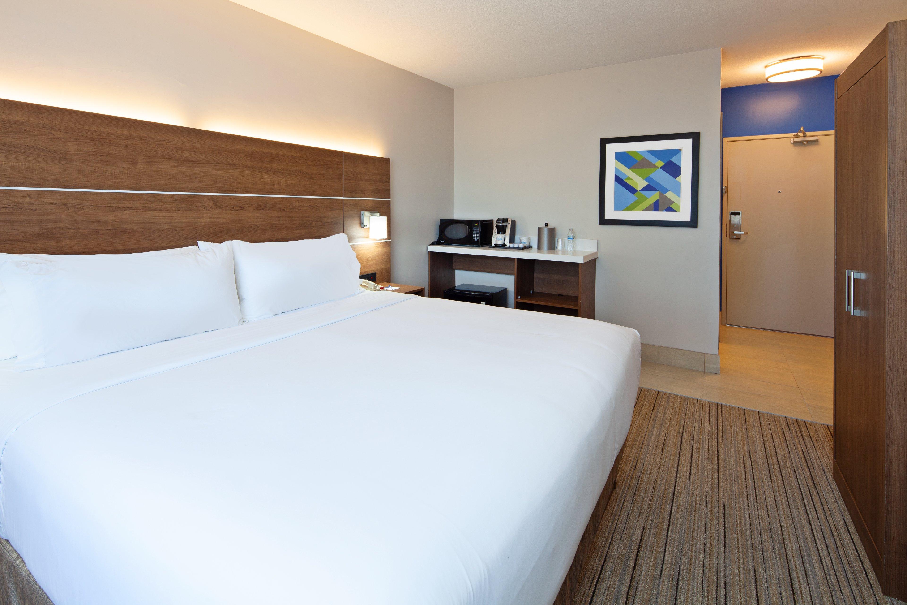 Holiday Inn Express Hotel & Suites San Diego-Escondido By Ihg Exterior foto