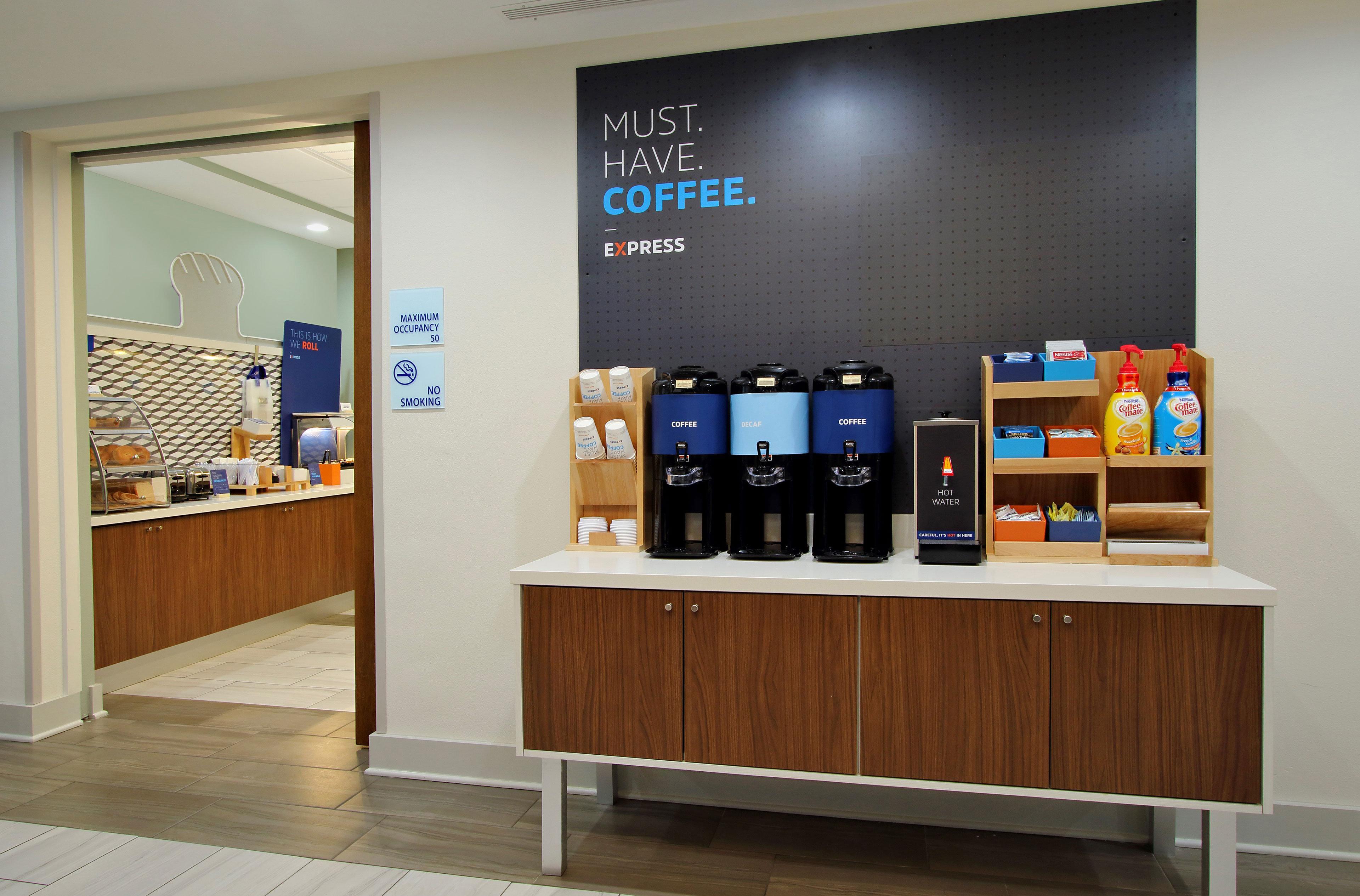 Holiday Inn Express Hotel & Suites San Diego-Escondido By Ihg Exterior foto
